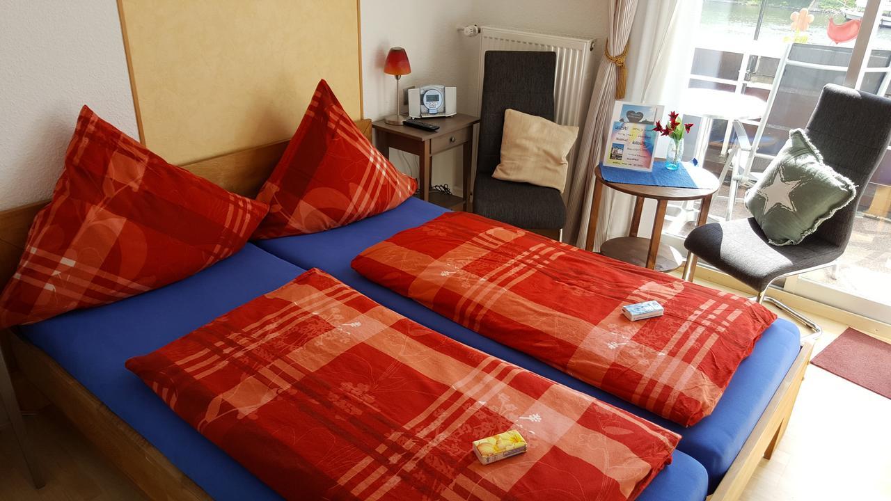 Doppelzimmer mit Balkon