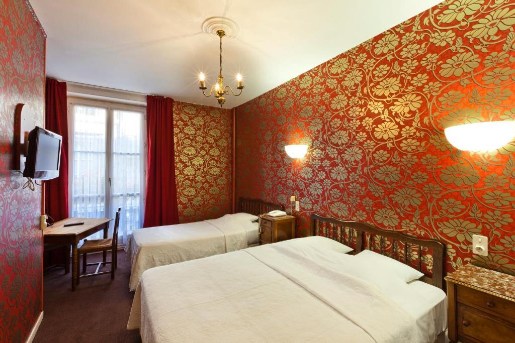 Chambre Triple avec Douche