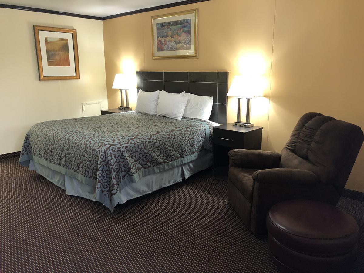 Deluxe King Room,711443314:JPEG