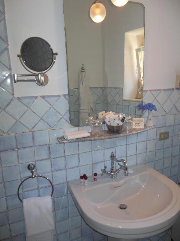 Classic Double Room,1216342336:JPEG