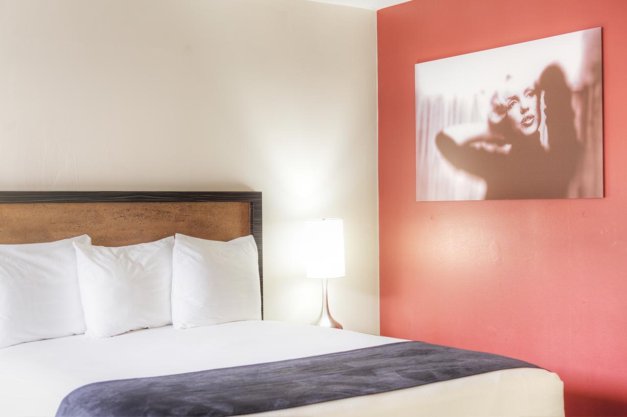 Queen Room,152577277:JPEG