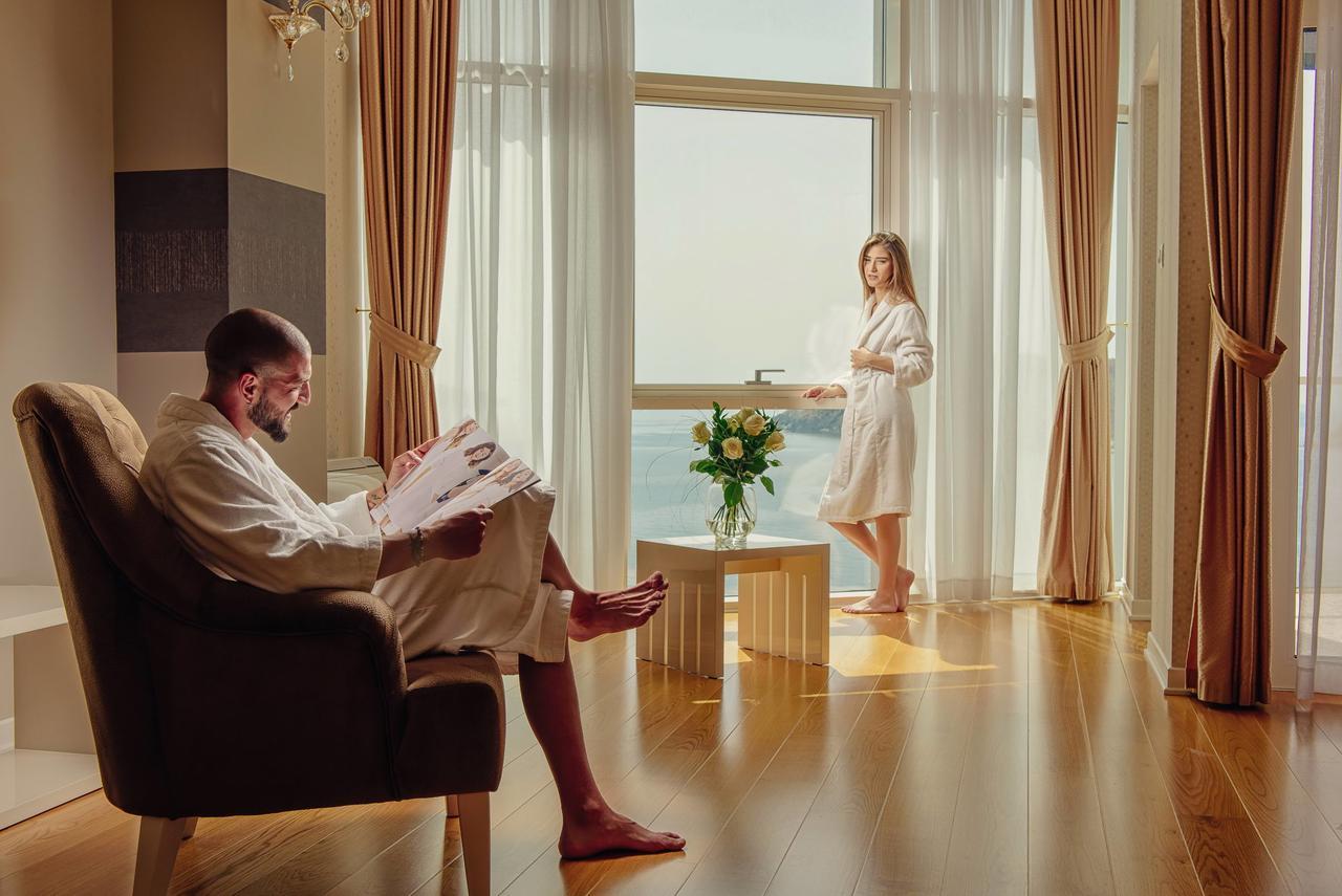 Luxus Apartment mit 3 Schlafzimmern sowie Terrasse und Meerblick