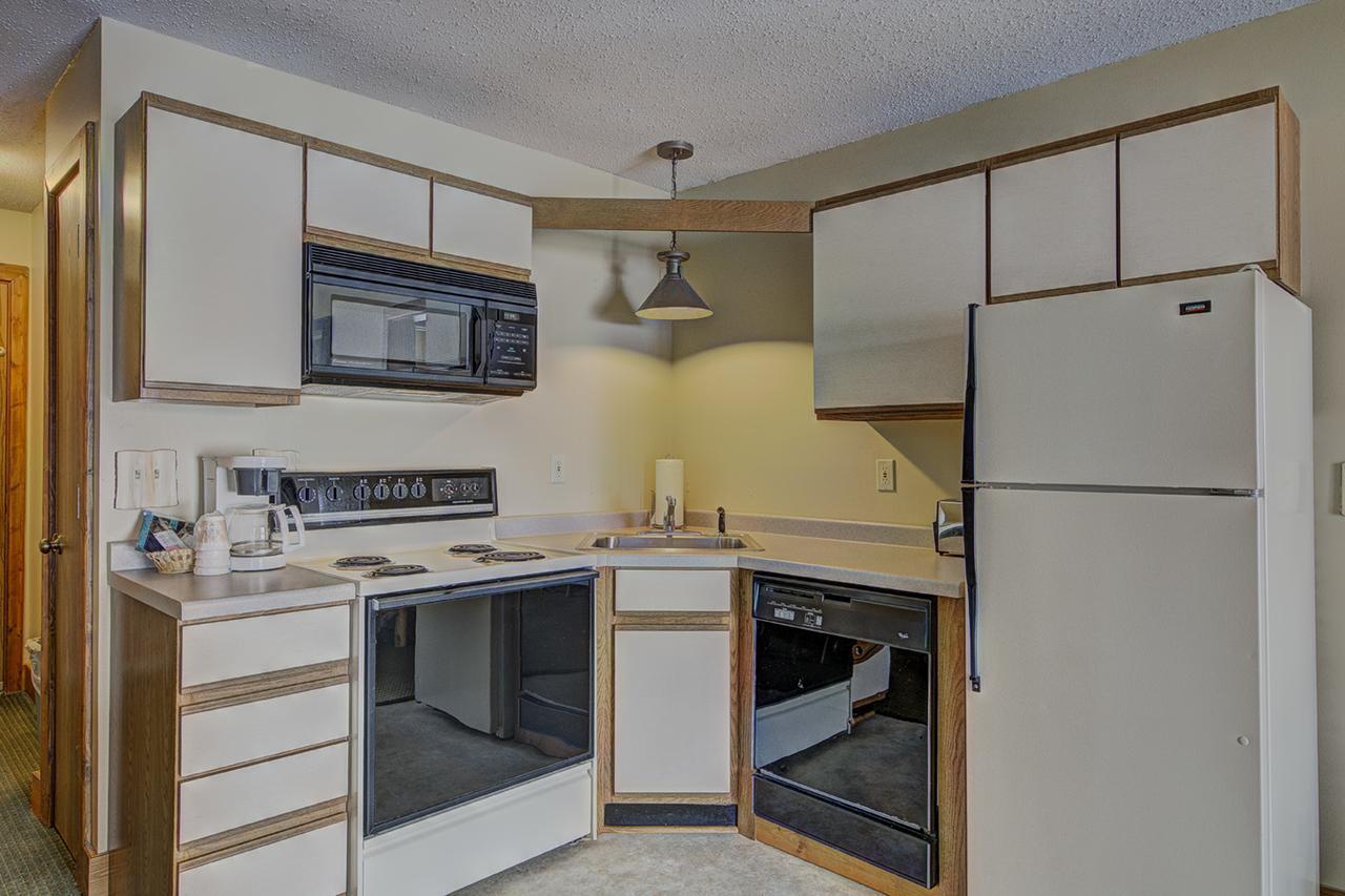 Three-Bedroom Suite,632300139:JPEG