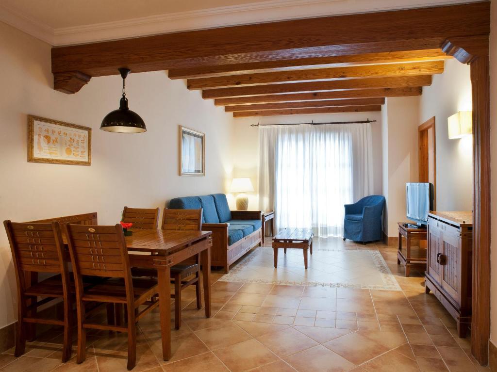 Habitación Familiar (2 adultos y 2 niños)