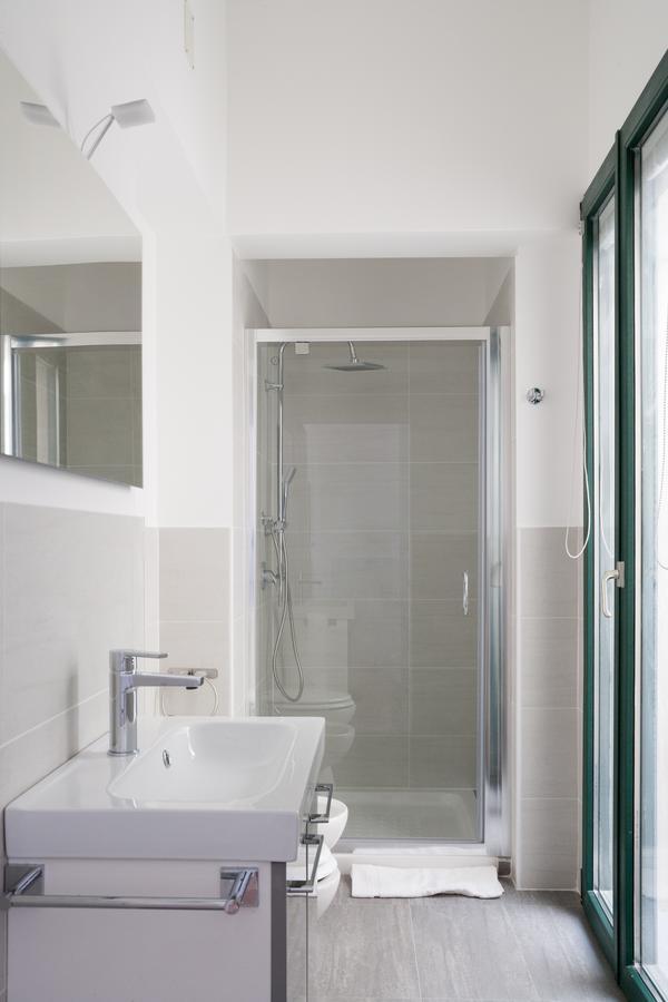 Camera Matrimoniale/Doppia con Letti Singoli con Bagno Privato