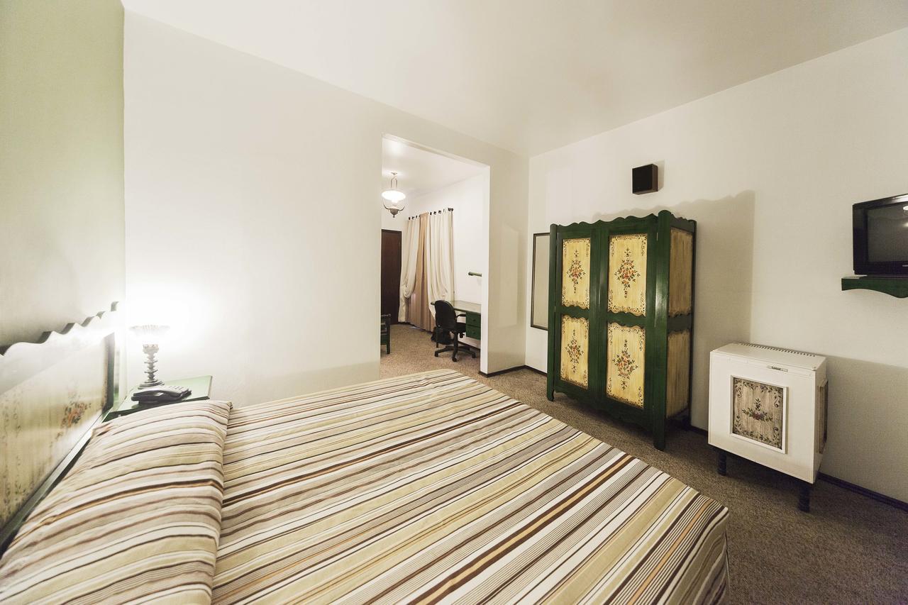 Standard Room with Double Bed,692671953:JPEG