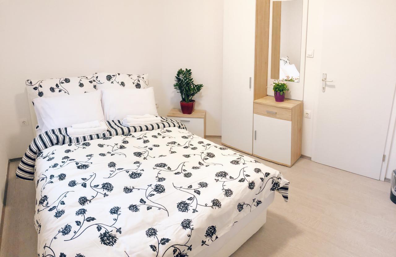 Kleines Doppelzimmer mit Gemeinschaftsbad