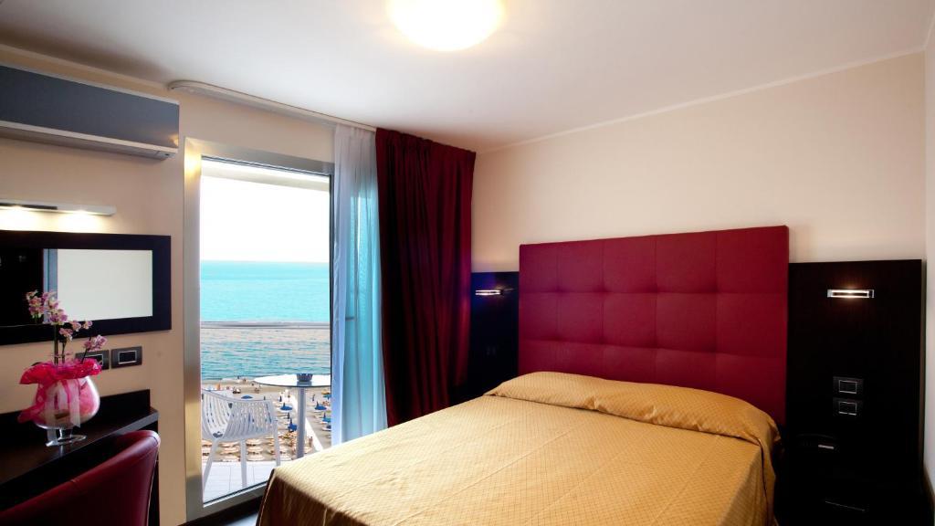 Camera Queen con Vista Mare