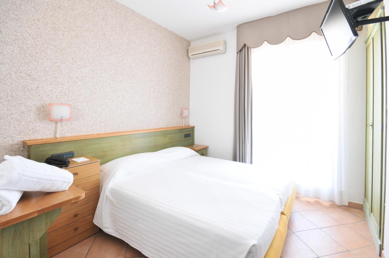 Single Room Sea View,649418175:JPEG