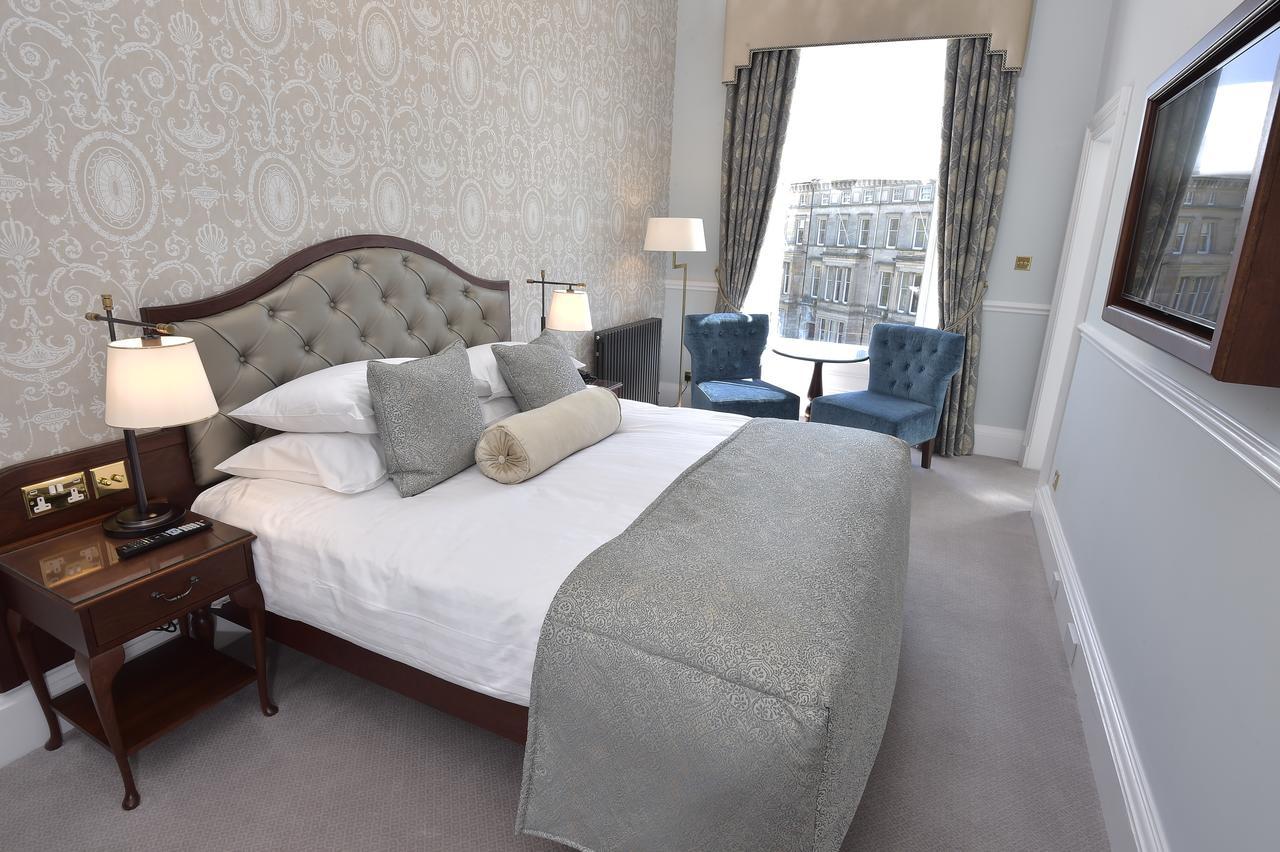 Superior Zimmer mit Kingsize-Bett