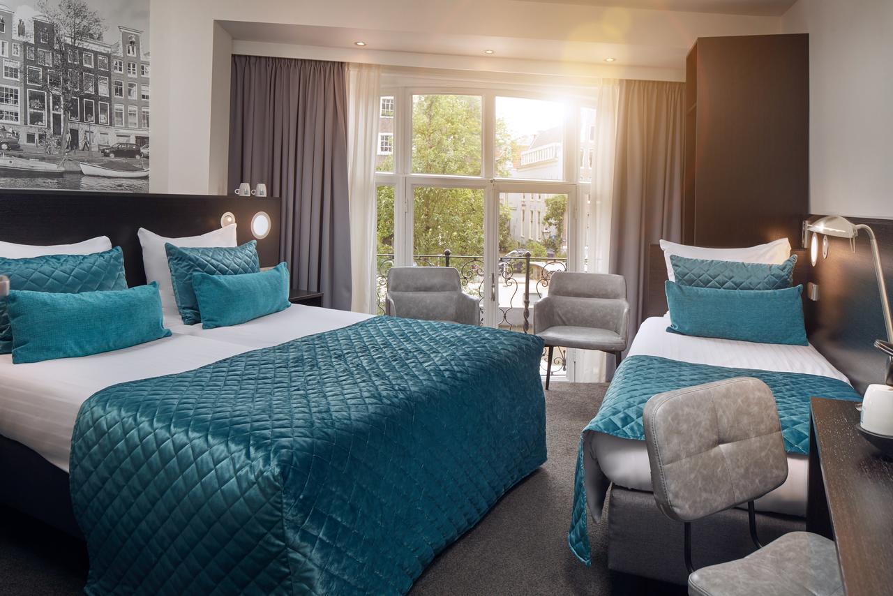 Triple Room with Canal View