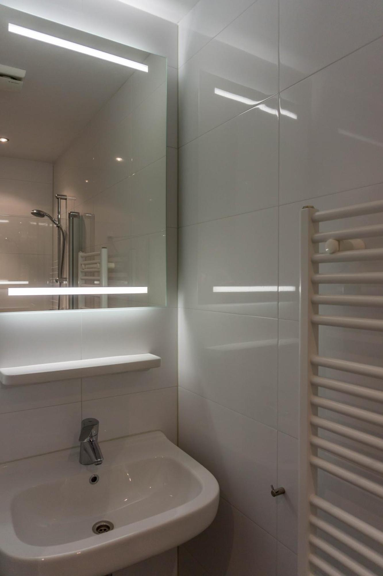 Standard Twin Room,1697890858:JPEG