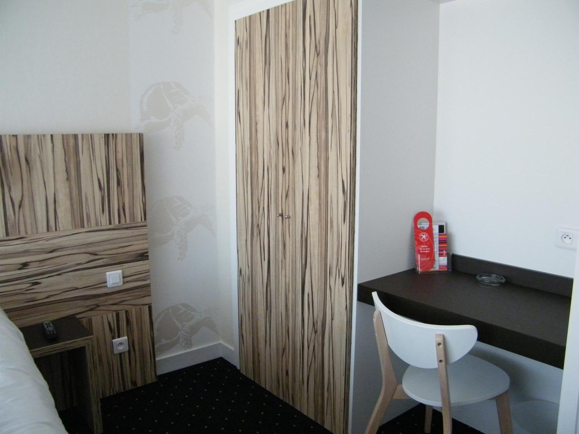 Chambre Familiale Communicante