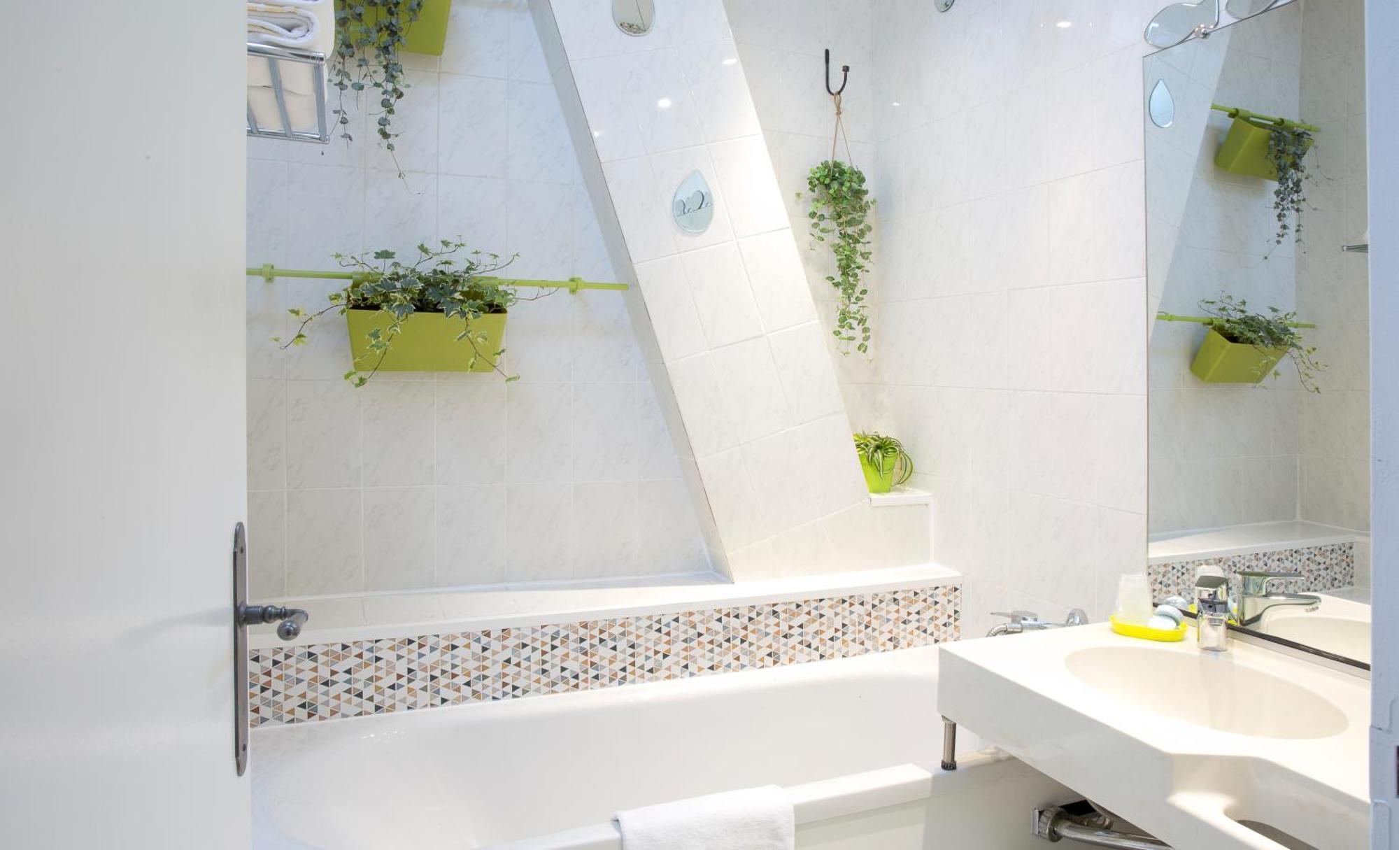 Chambre Familiale avec Baignoire
