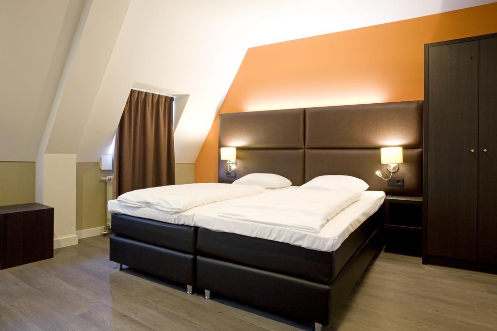 Classic Tweepersoonskamer met 2 Aparte Bedden