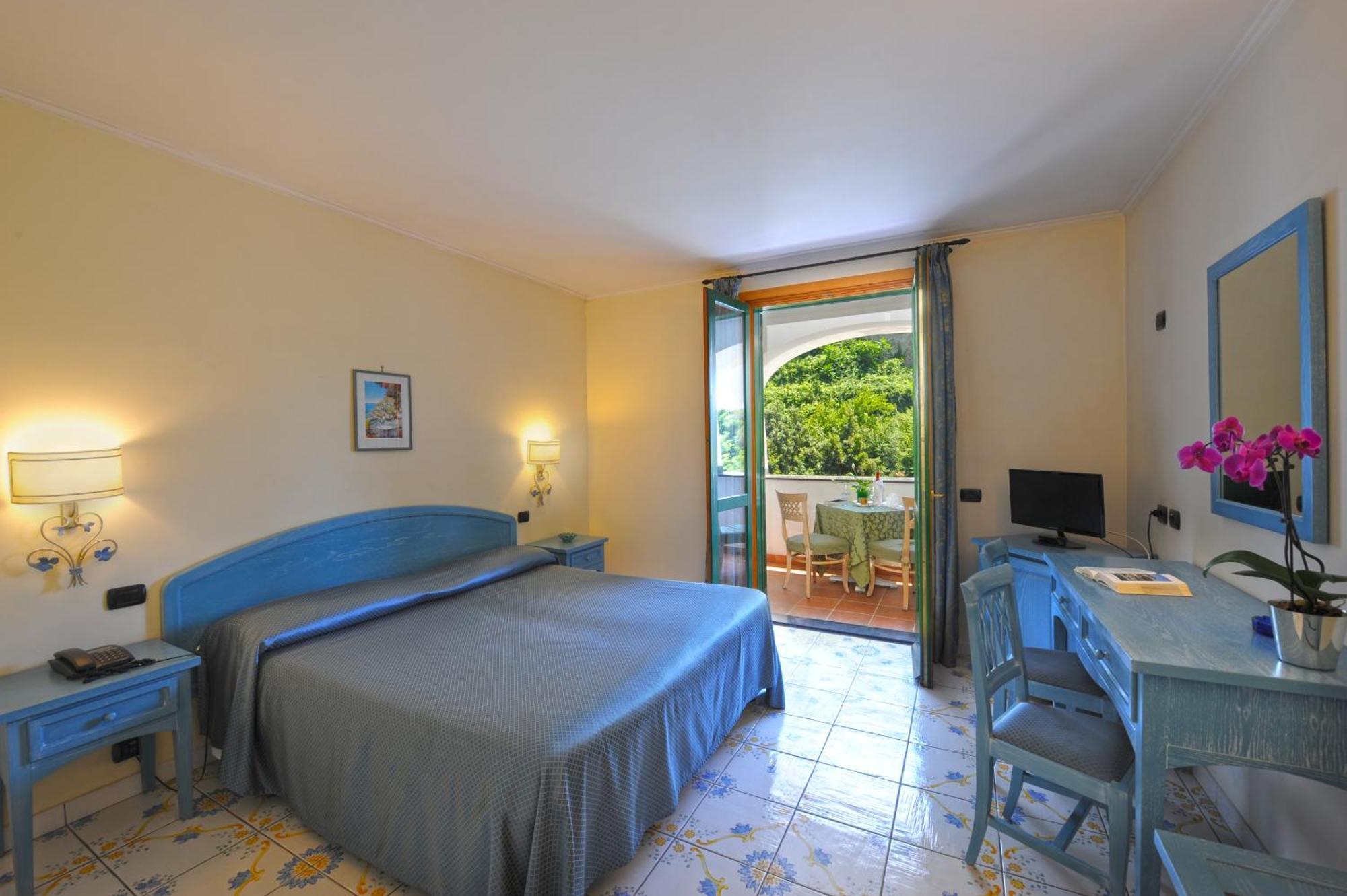 Superior Double Room with Sea View,1226167034:JPEG