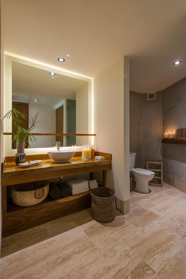 Essential King Room with Balcony