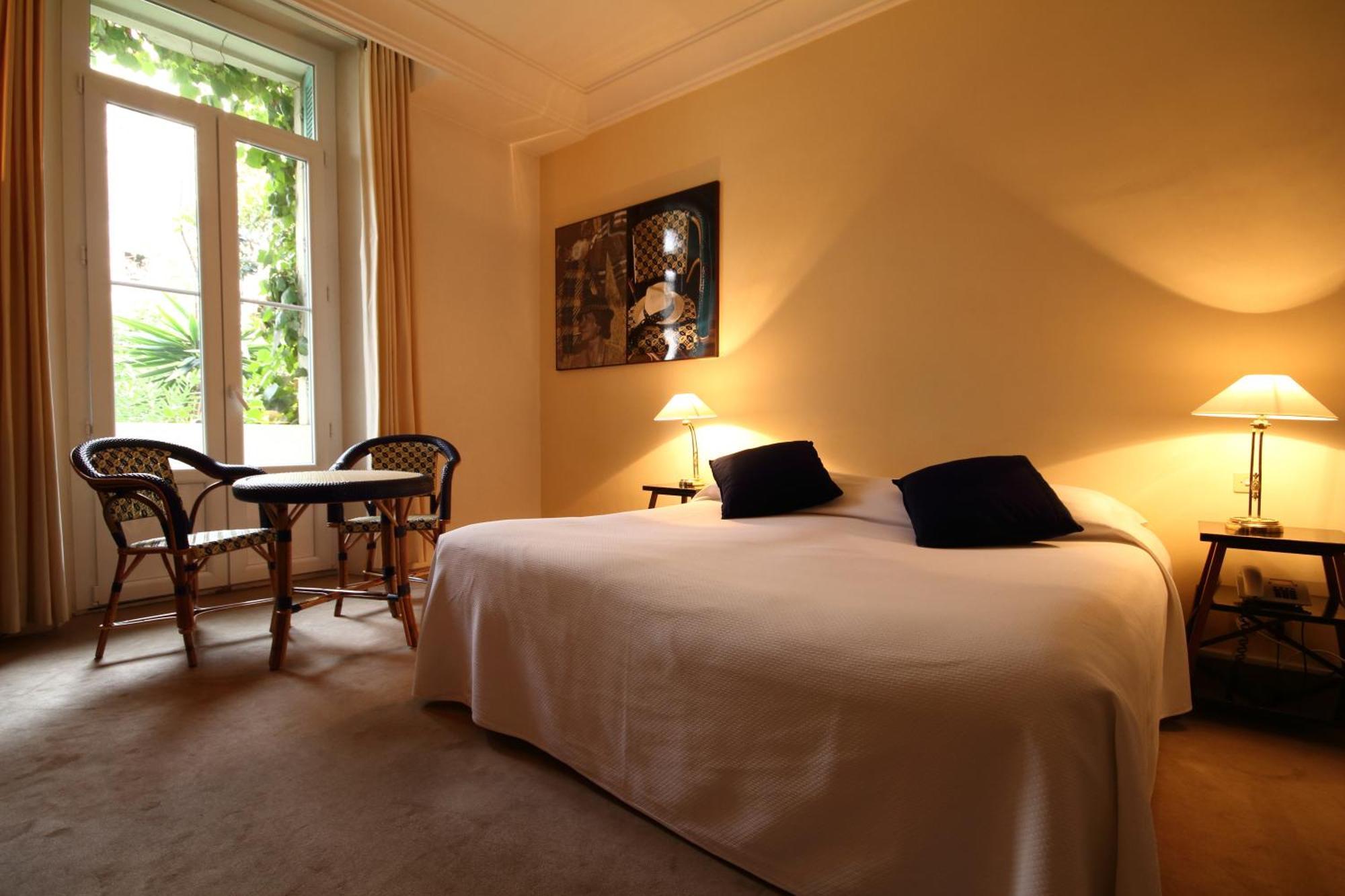 Premium Double Room with Spa Bath - Garden Side