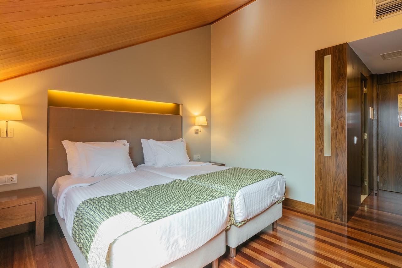 Habitación con 2 camas individuales - Ático
