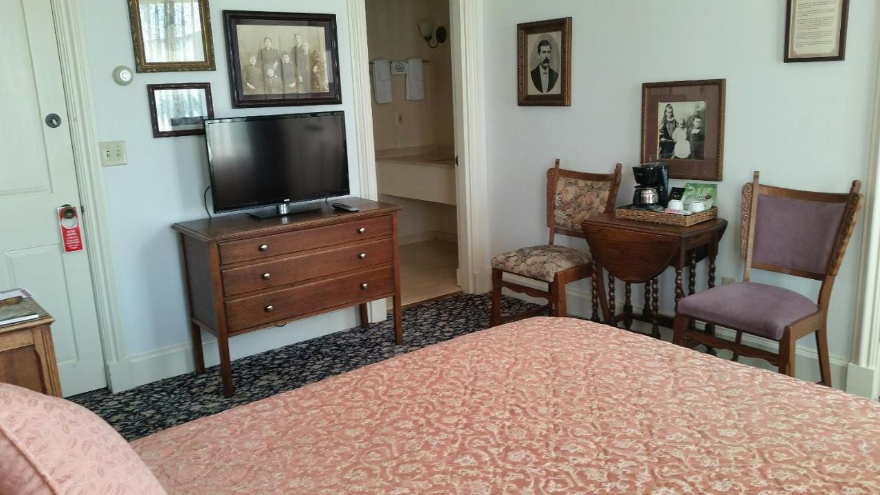 Queen Room Garden View,1365865580:JPEG
