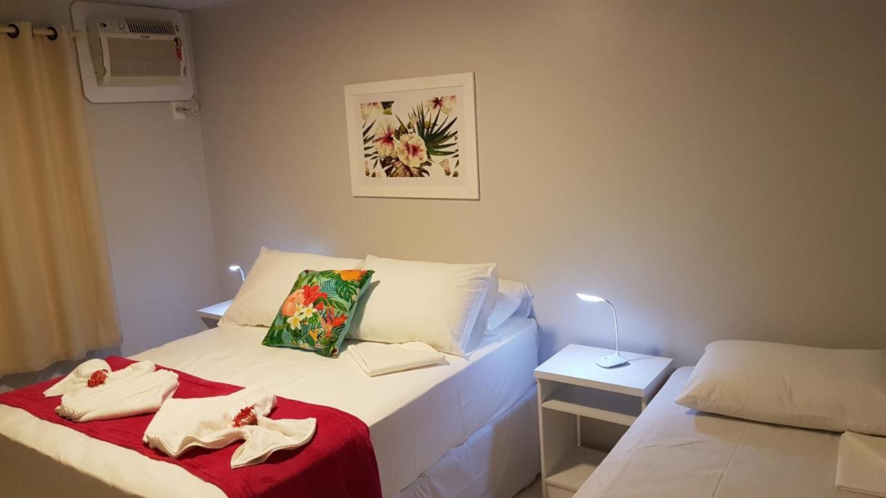 Quarto Triplo com Varanda