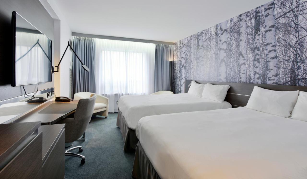 Doppelzimmer mit 2 Doppelbetten