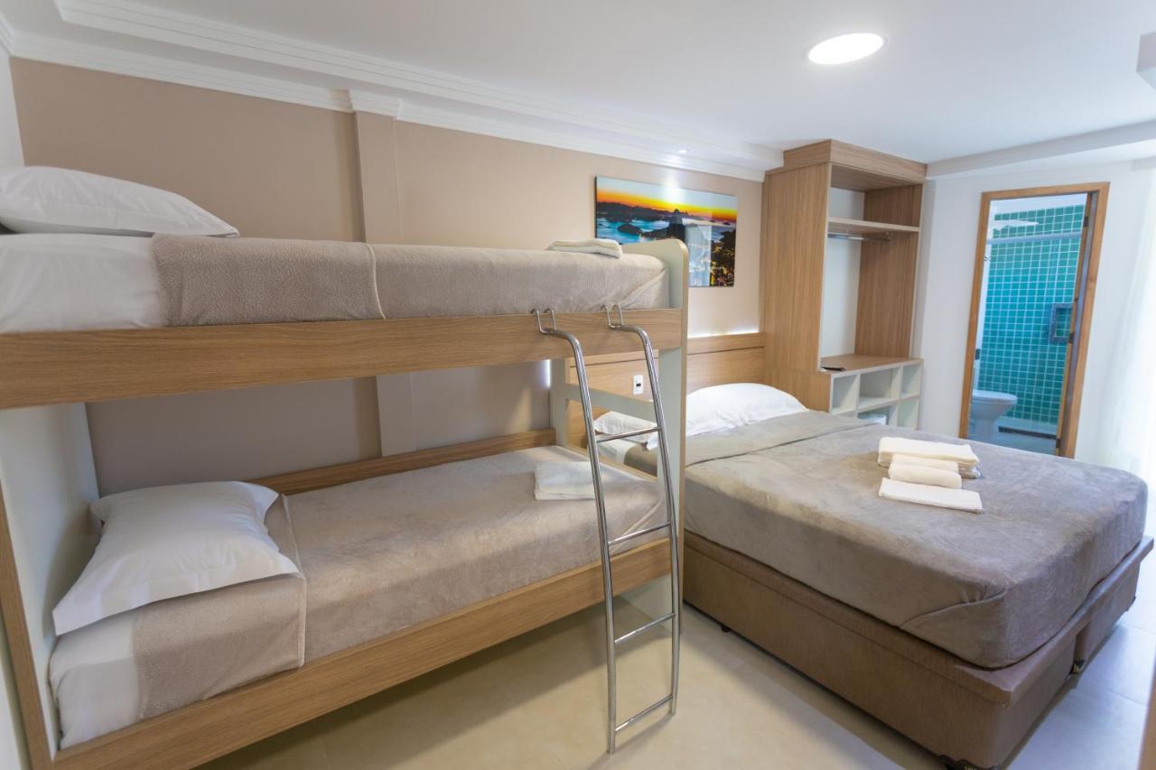 Quarto Família com Varanda