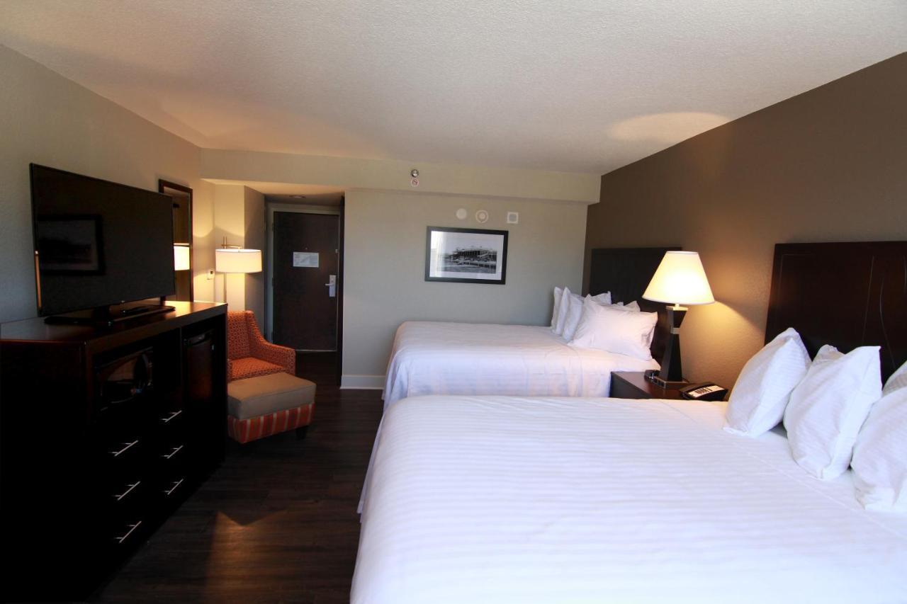 Queen Room with Two Queen Beds,712429018:JPEG