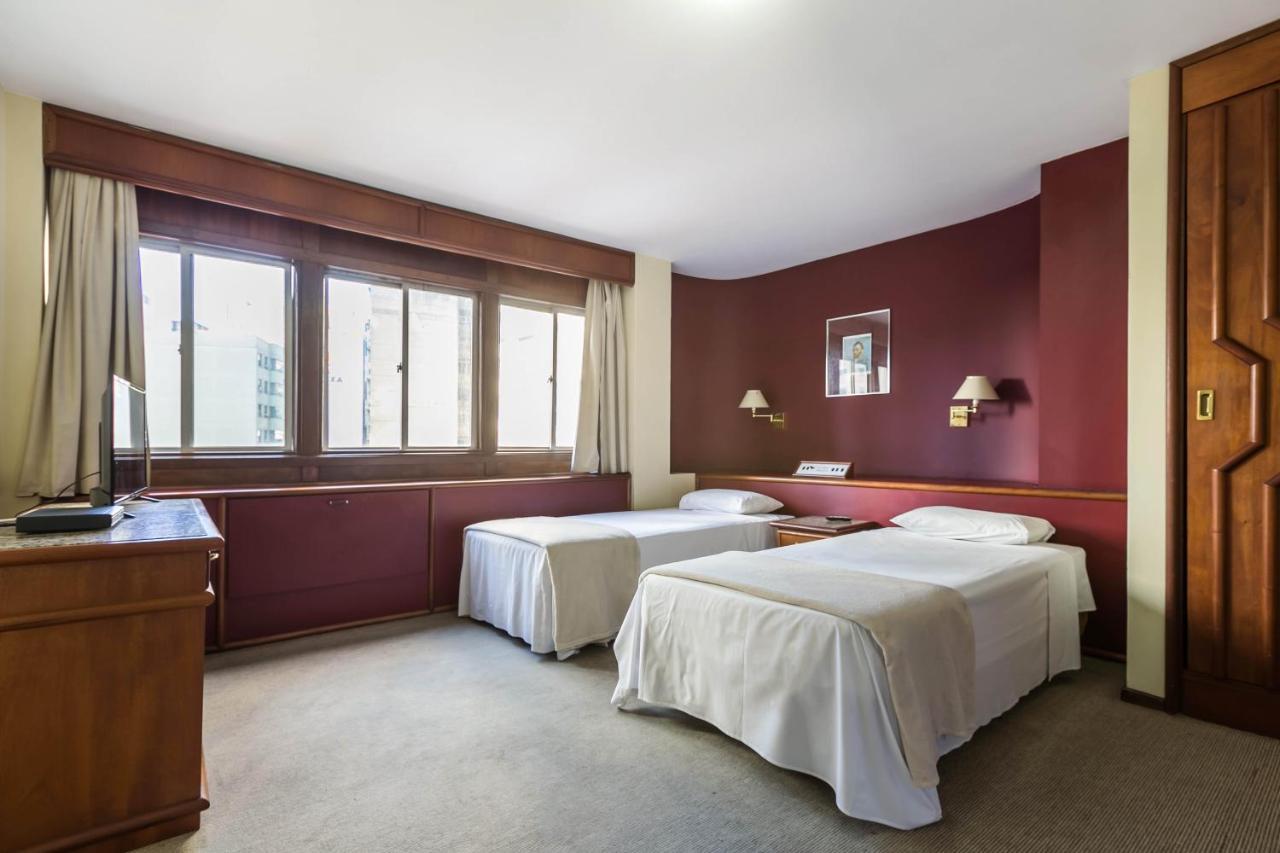 Quarto Triplo Superior