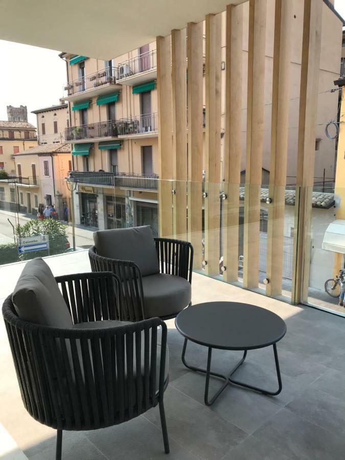 Camera Tripla Deluxe con Balcone