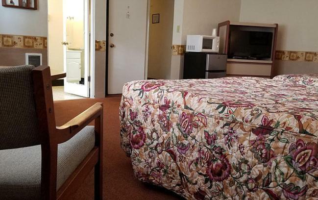 Queen Room
