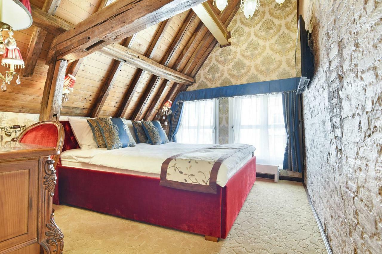 Standard Double or Twin Room,813837536:JPEG