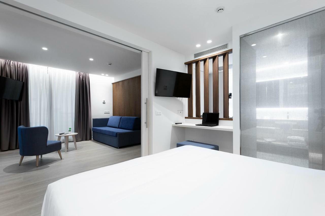 Suite Junior - Vue sur Mer (2 Adultes)