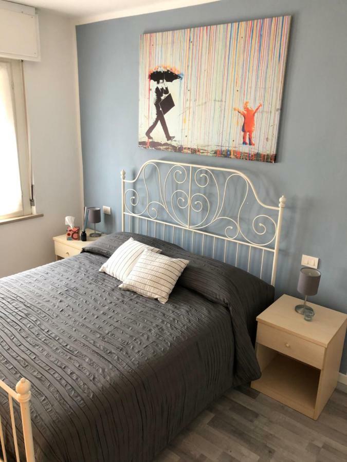 Standard Double Room,819157919:JPEG