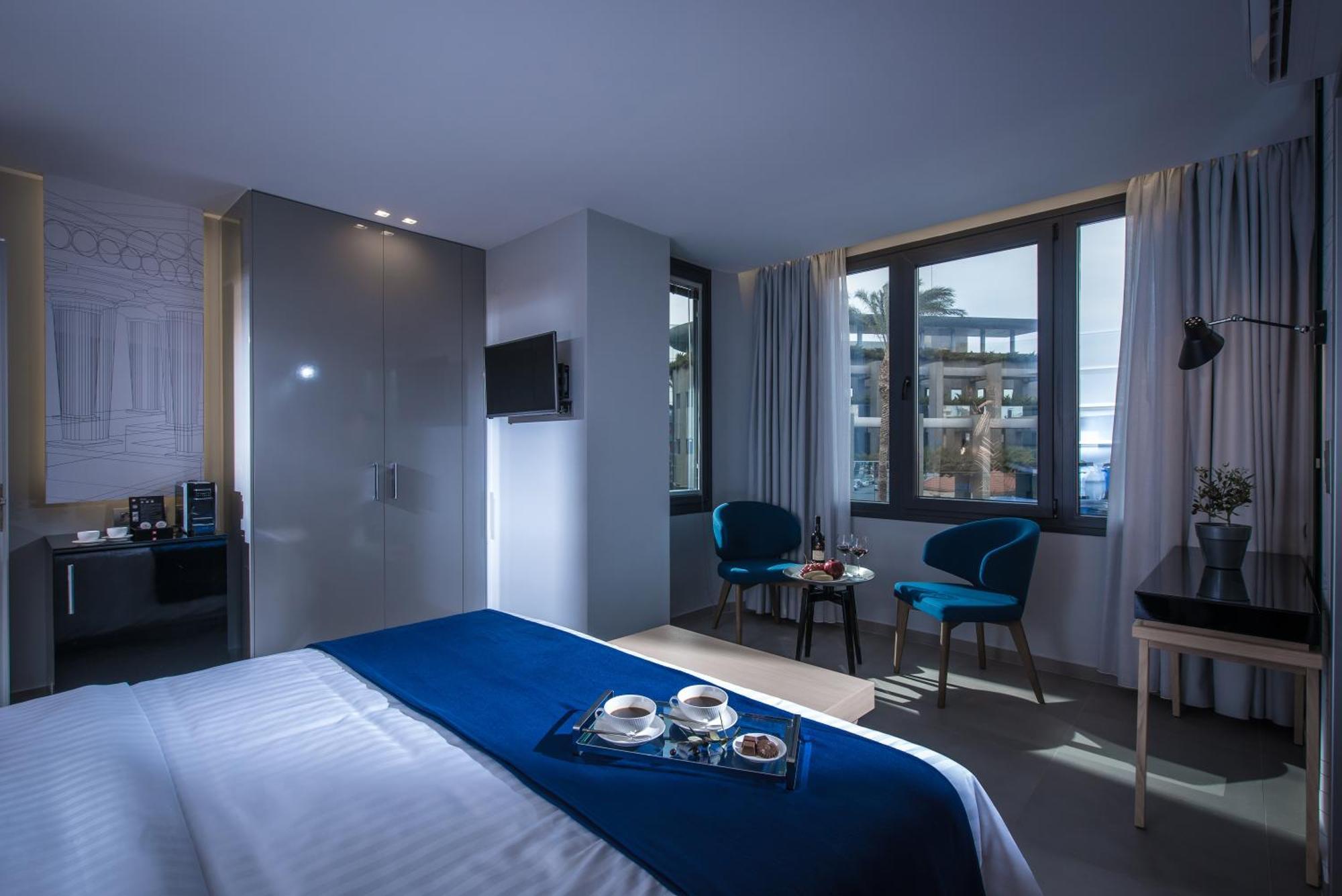 Suite - Vue Partielle sur Mer