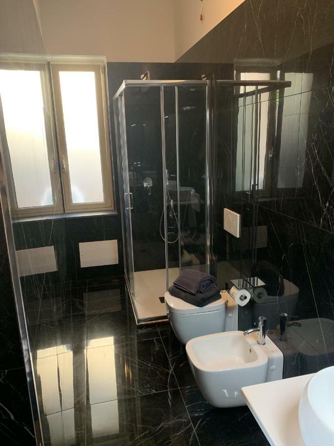 Camera Matrimoniale con Bagno Privato