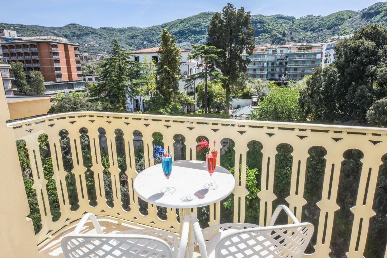 Deluxe Double or Twin Room with Balcony