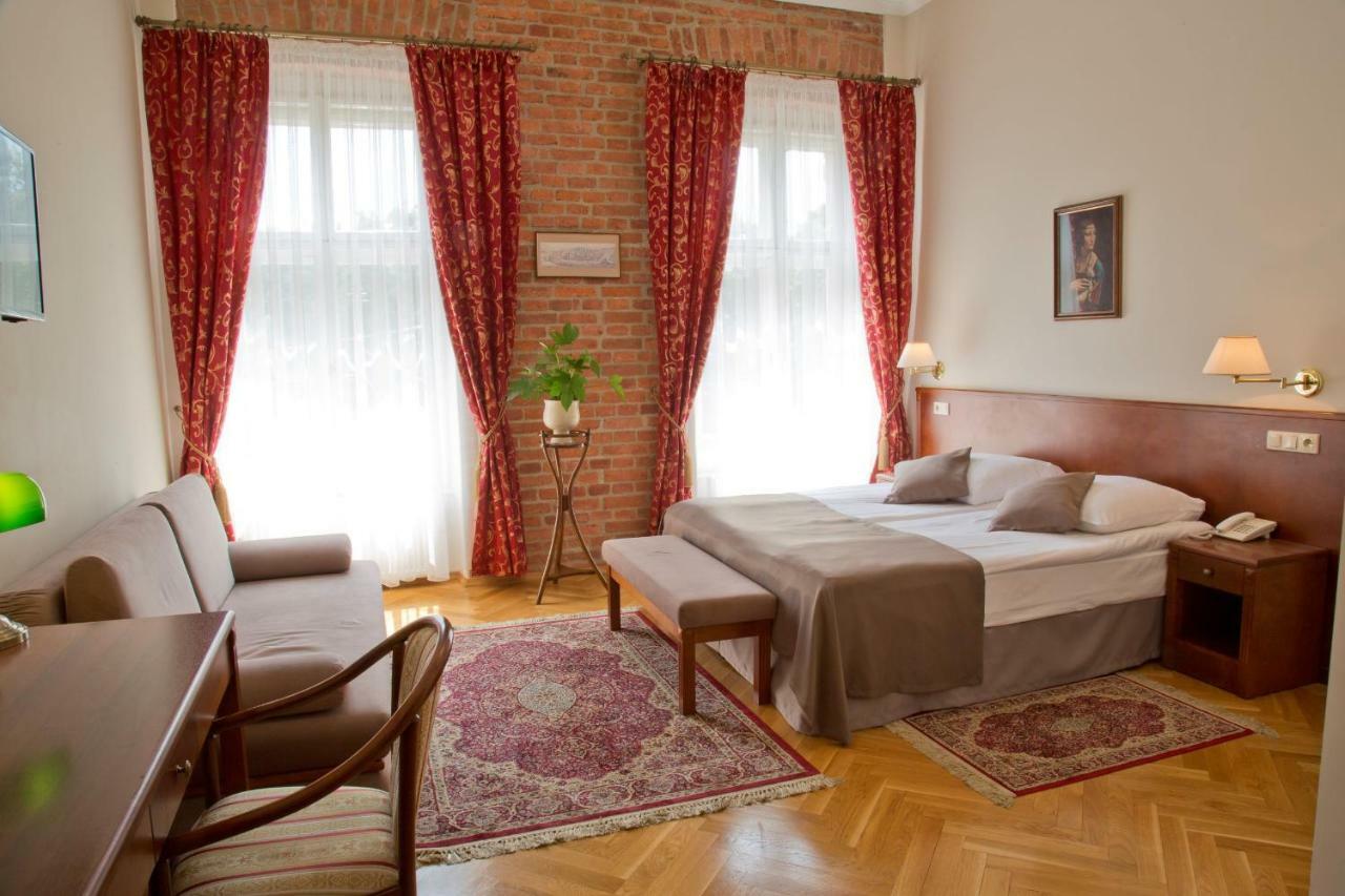 Premium Tweepersoonskamer met 2 Aparte Bedden
