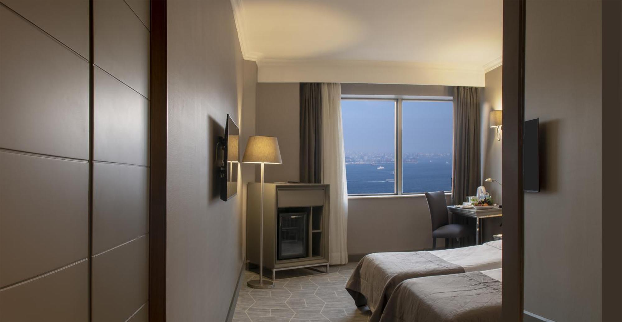Superior Doppel- oder Zweibettzimmer mit Blick auf den Bosporus