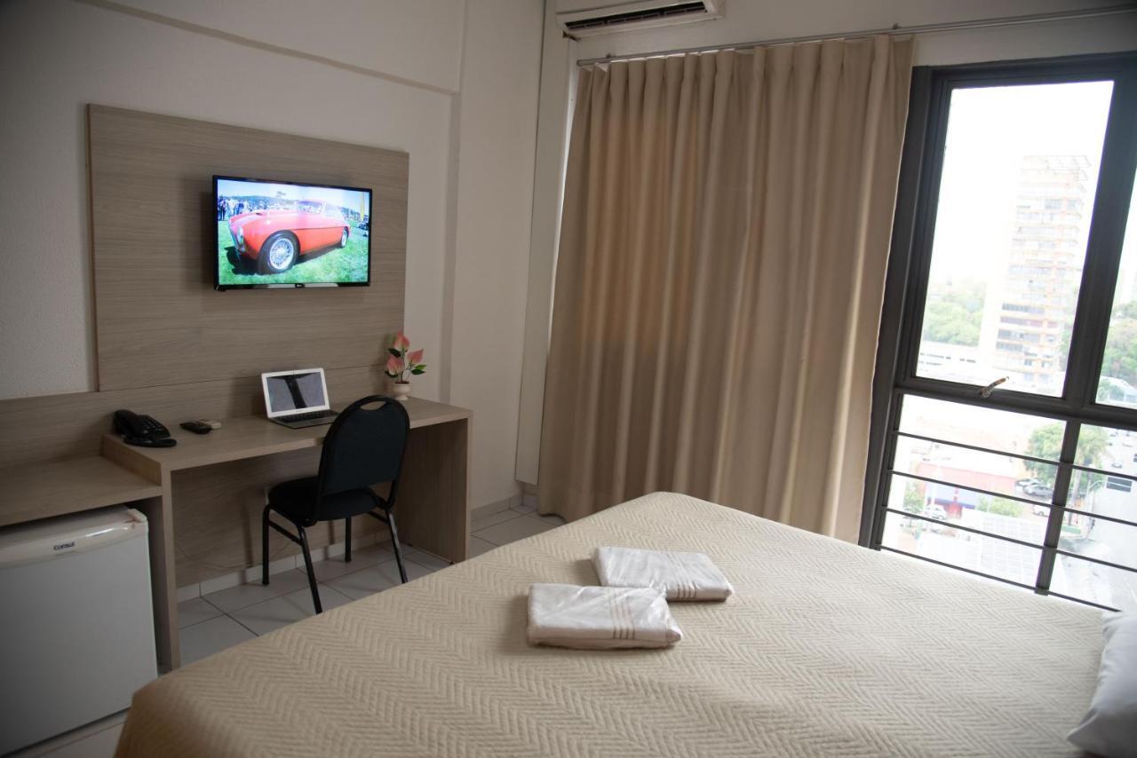 Quarto Duplo