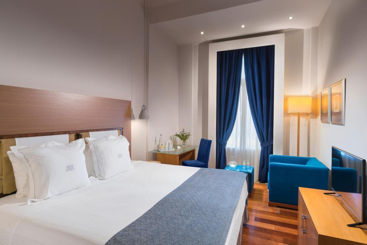 Chambre Simple Exécutive – Vue Urbaine