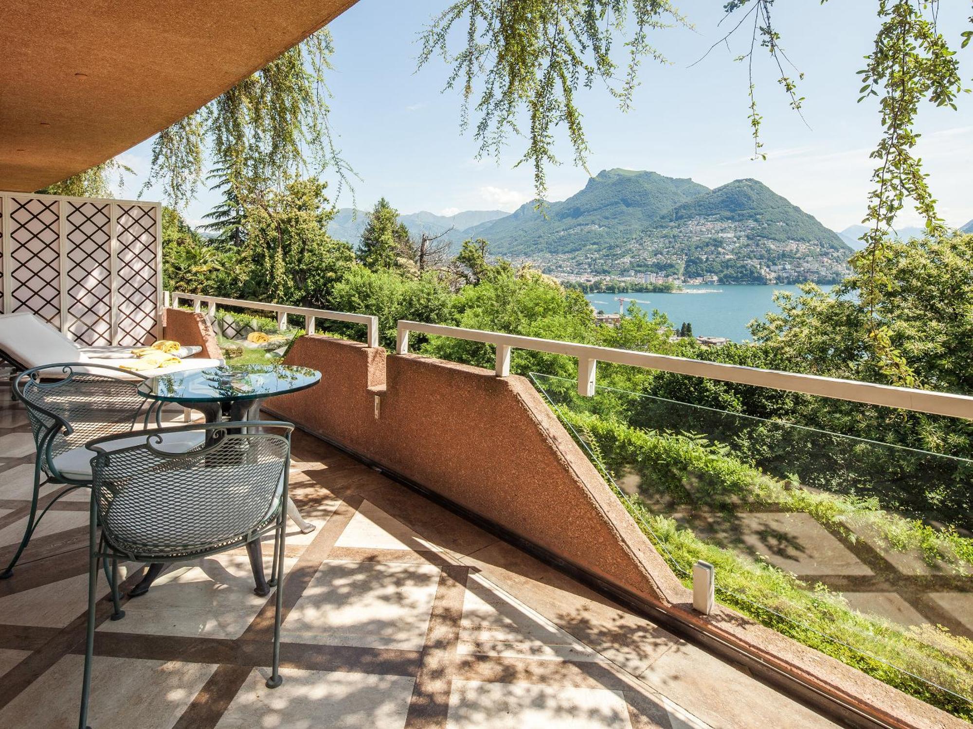Suite Lago Signature con Balcone e Accesso Privato Spa