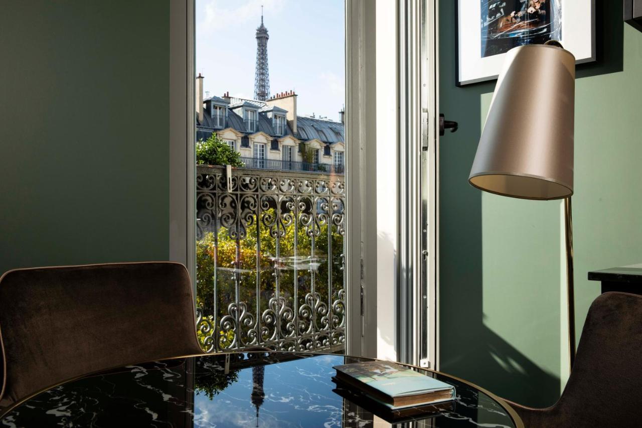 Deluxe Room with Balcony and Eiffel Tower View
