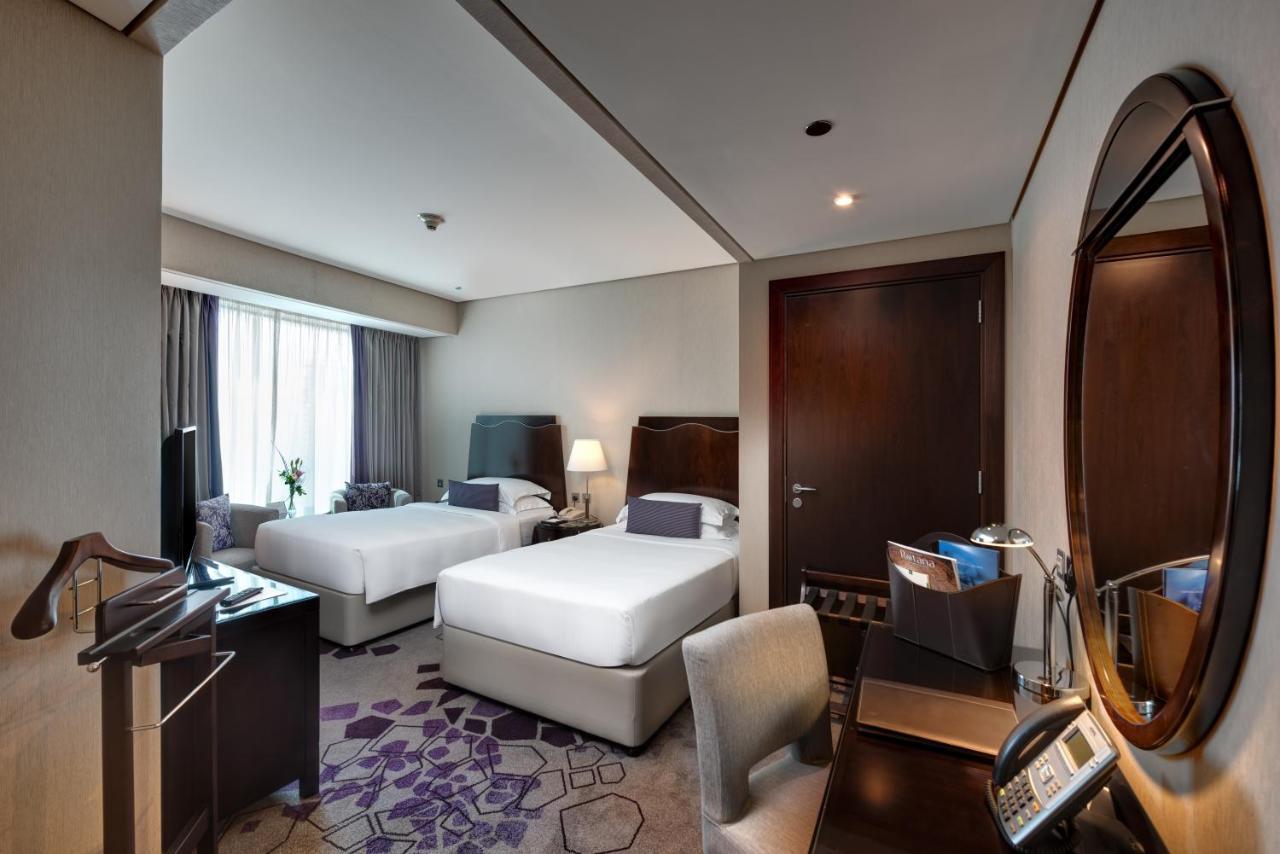 Burj Khalifa View Room - Twin Beds,1611061367:JPEG