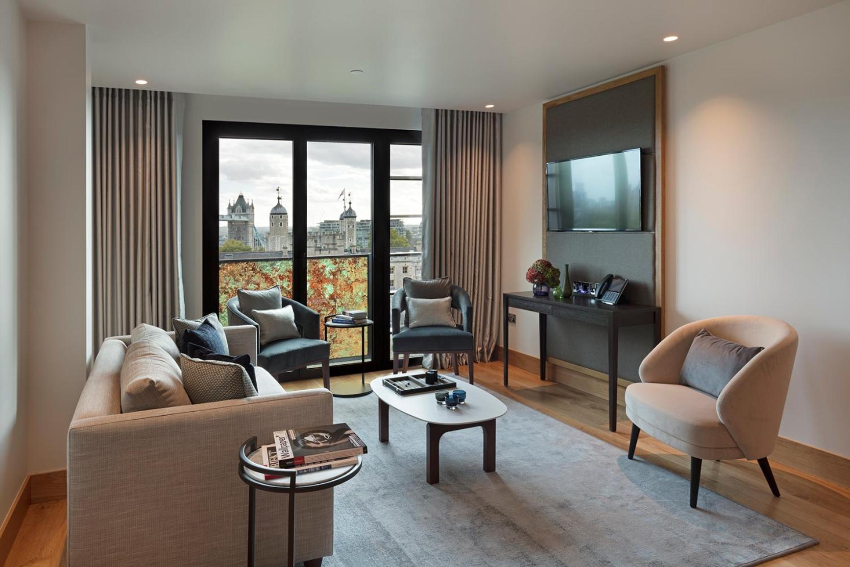Signature Suite mit Küche und Blick auf die Tower Bridge