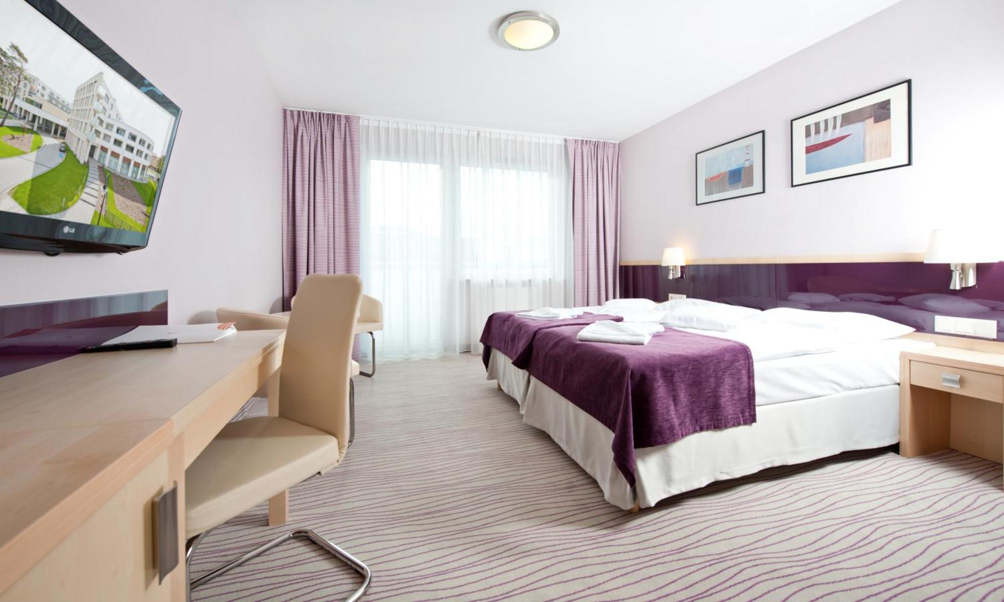 Economy Double Room,56792893:JPEG