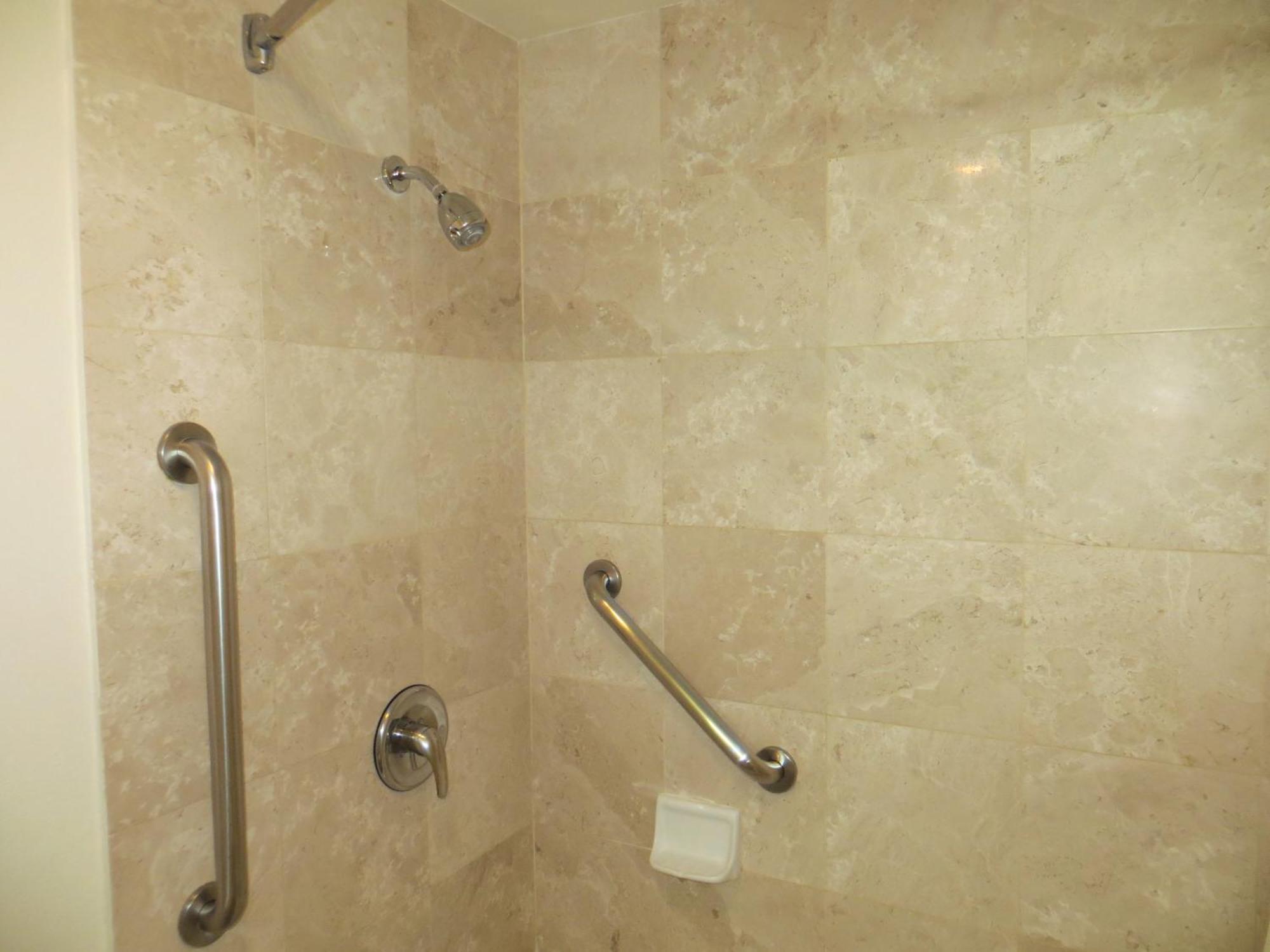 Queen Room,977190349:JPEG