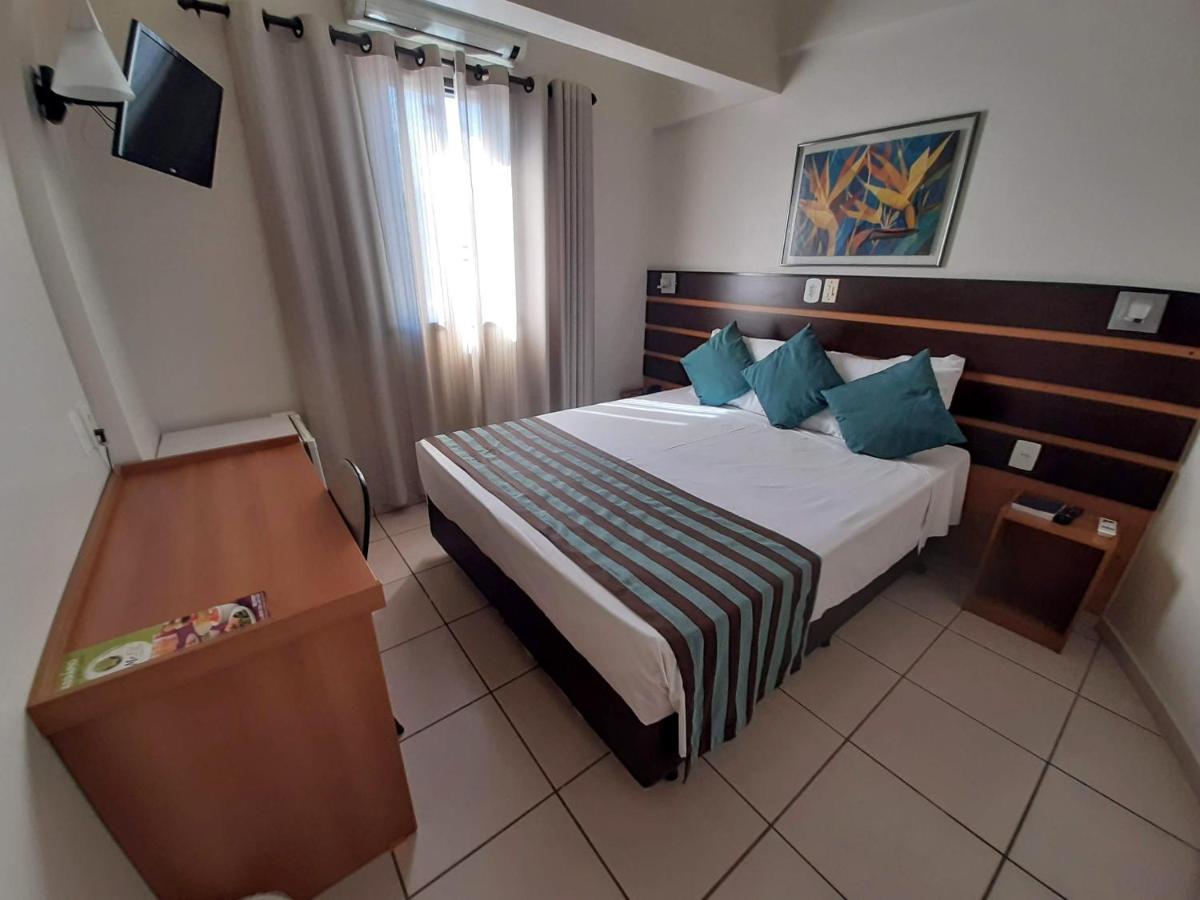 Quarto Duplo Standard