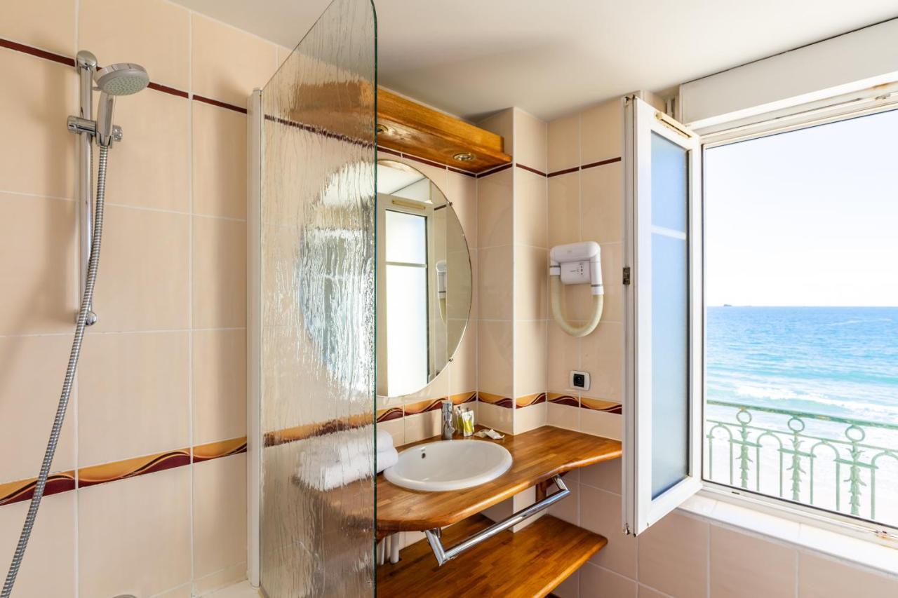 Chambre Supérieure - Vue sur Mer (2 Personnes)