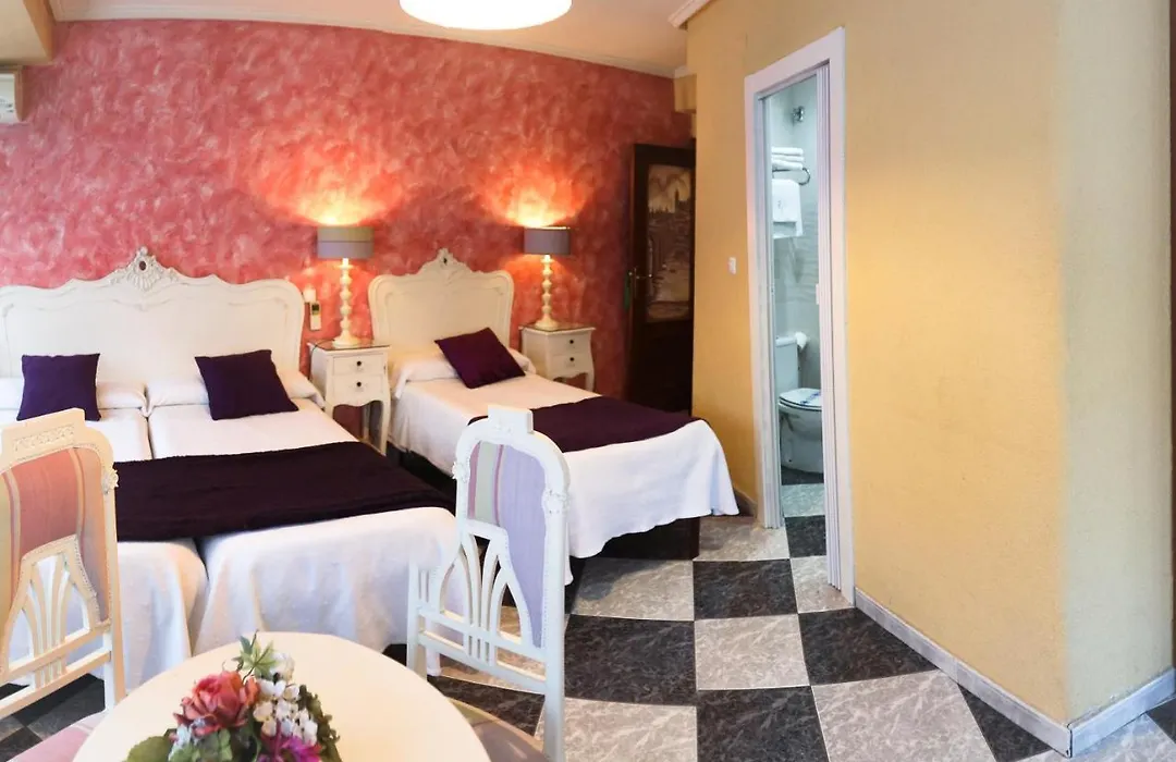 Hostal Goya Suites-1